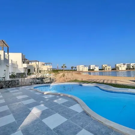 Haute & Hand-Picked 4Bdr Villa Private Pool